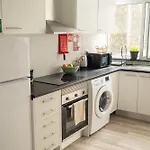 Quinta 4*