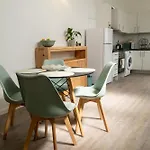 Quinta 4*