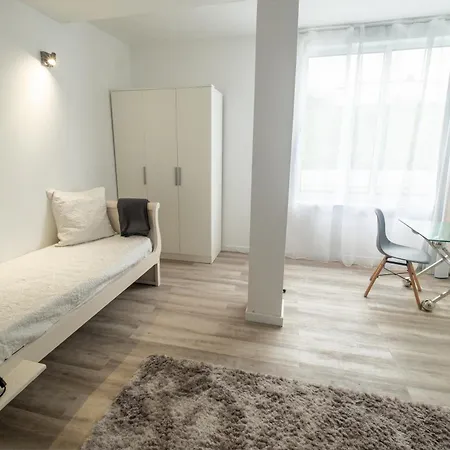 Quinta 4*